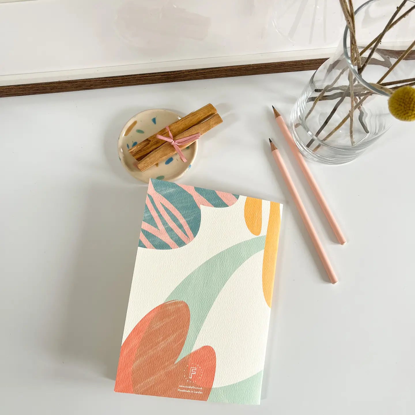 Fin Studio - Selfcare Notebook Nora