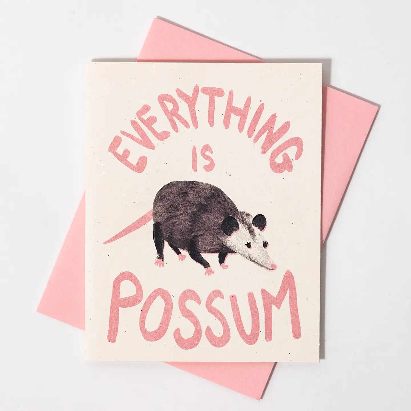 Bromstad Printing Co. - Risograph-Grußkarte „Alles ist Possum“