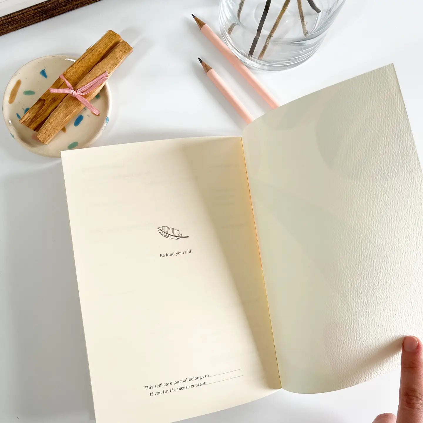 Fin Studio - Selfcare Notebook Nora