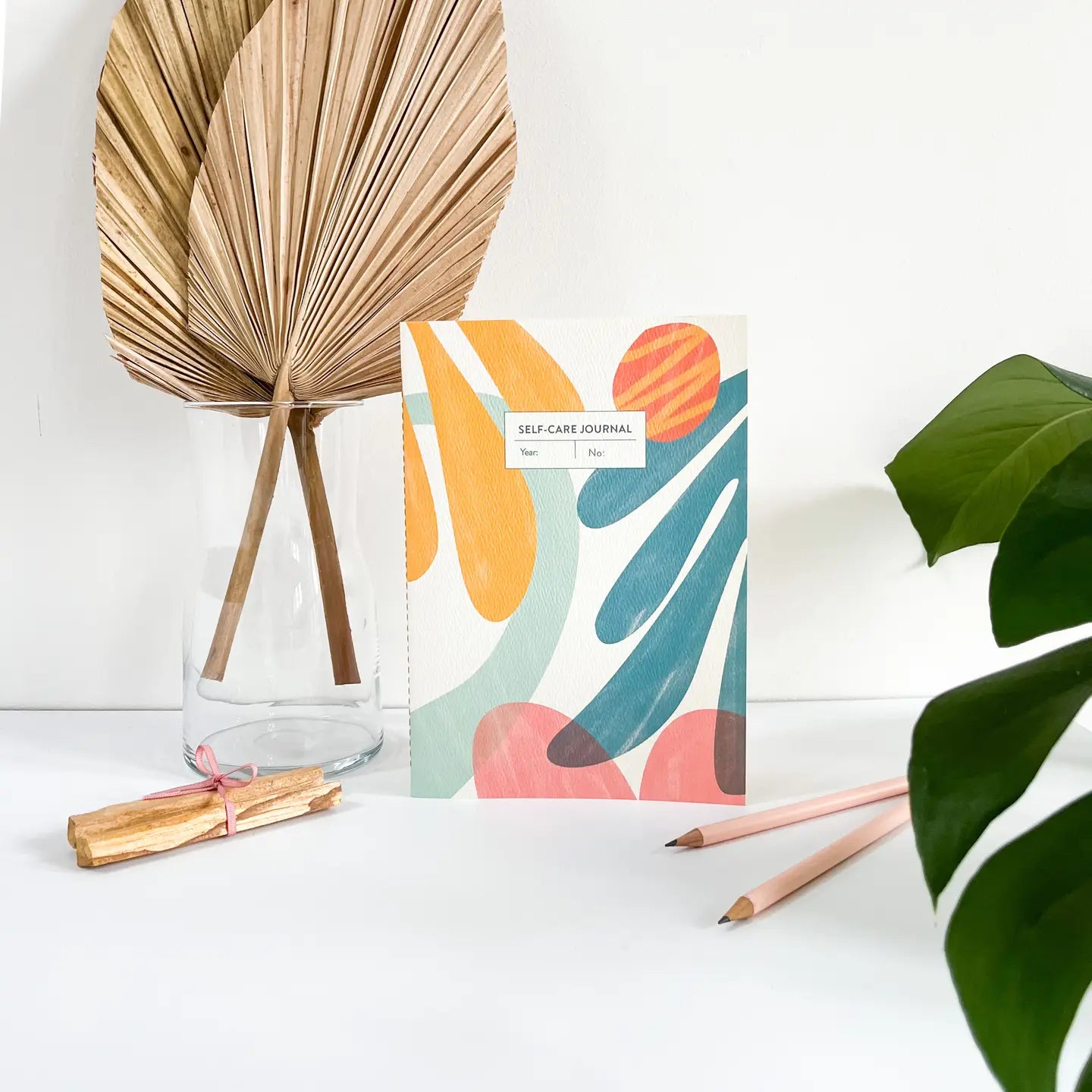 Fin Studio - Selfcare Notebook Nora