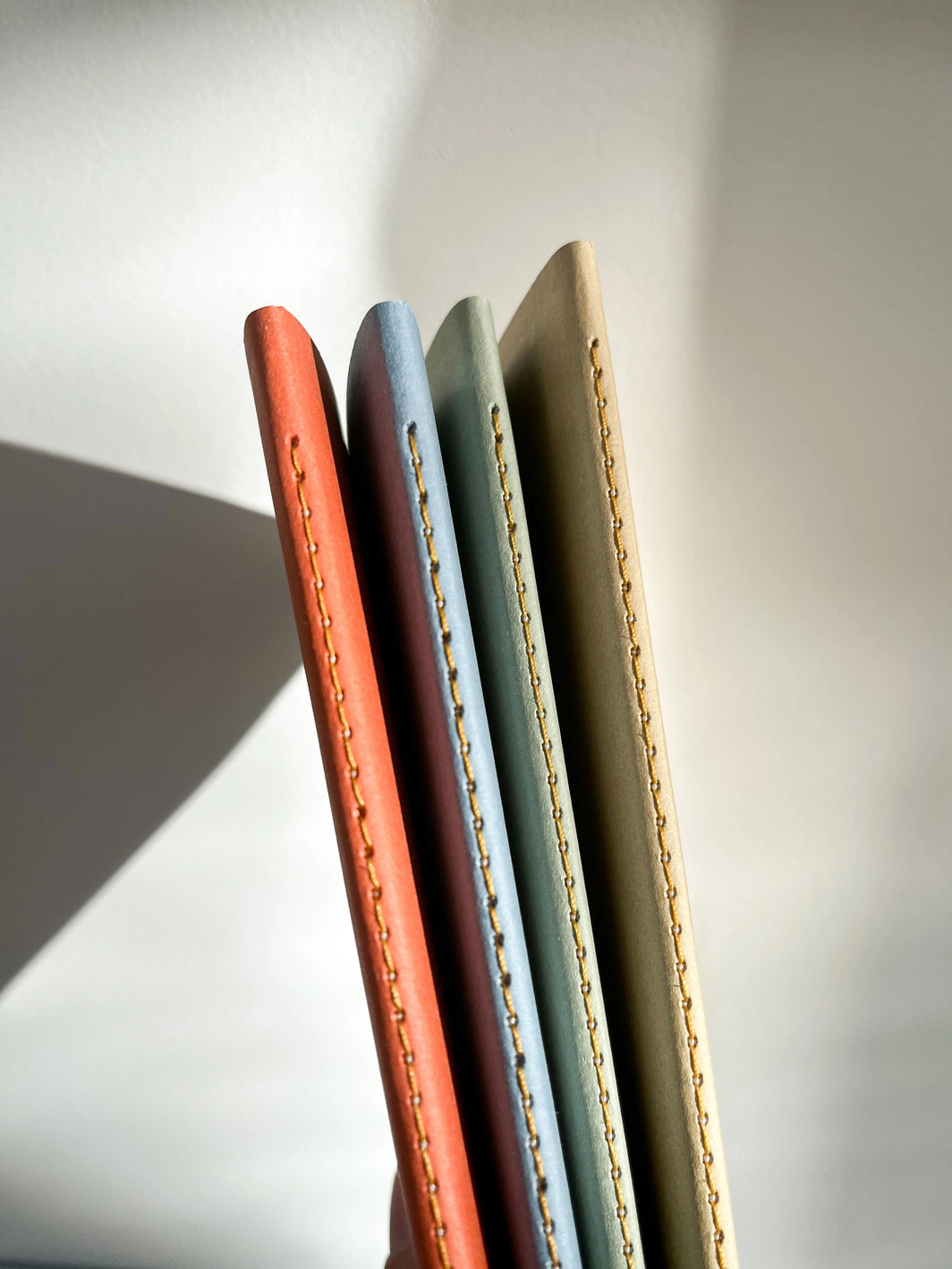A4 Weekplanner datumloos Grid Rood - Fin Studio