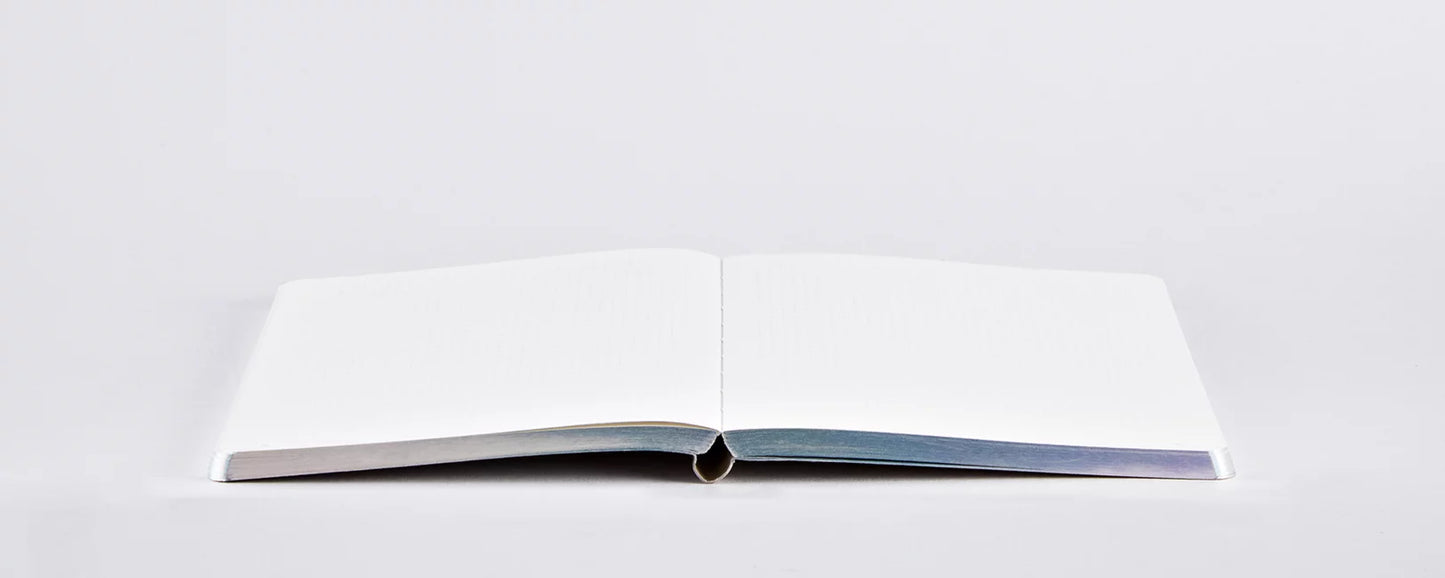 Nuuna Notebook Graphic M – Fluid Chrome