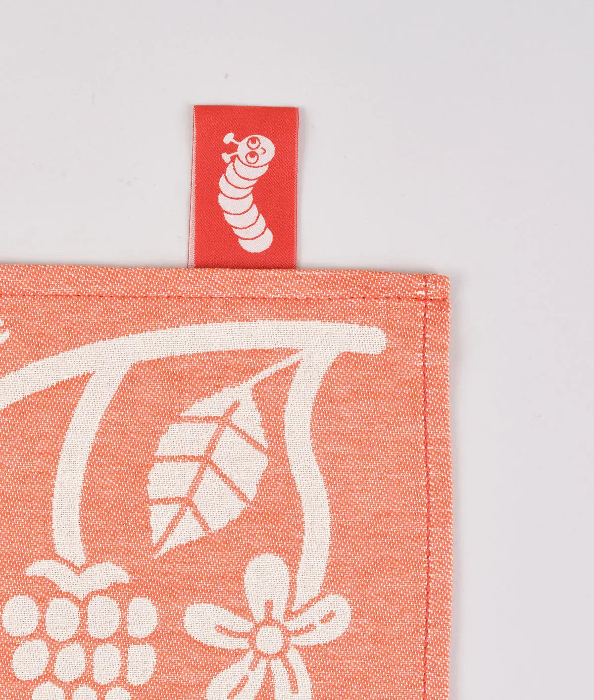 Wrap - Tea towel 'Bugs and Brambles'