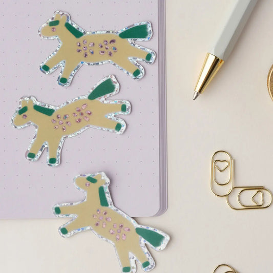 Claire Paul Holografische sticker - Pony
