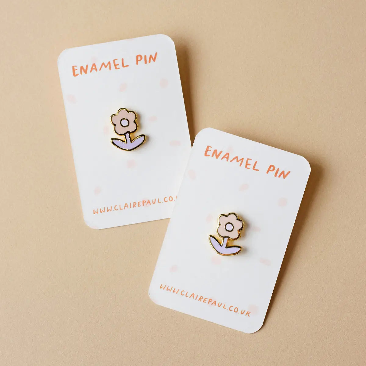 Claire Paul Emaille Speldbadge - Paarse Bloem