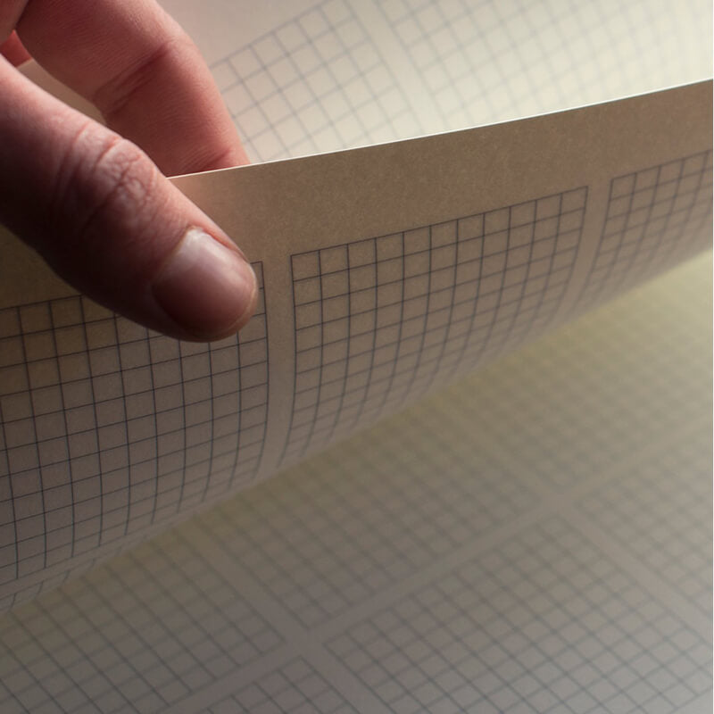 Notitieboek met grid close up
