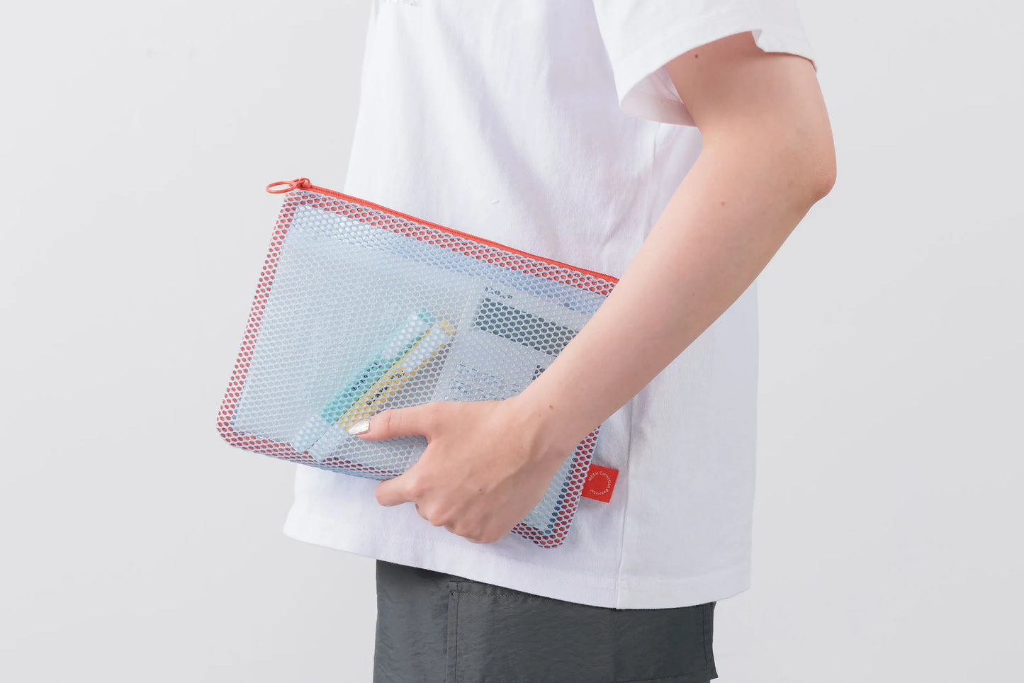 Mesh Pouch A5 etui Flamingo Pink - Mark's Inc.