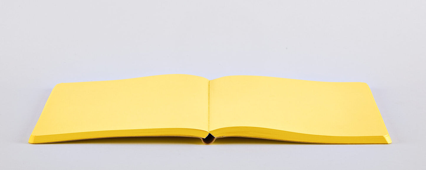 Nuuna Notitieboek Not white Light L - Yellow