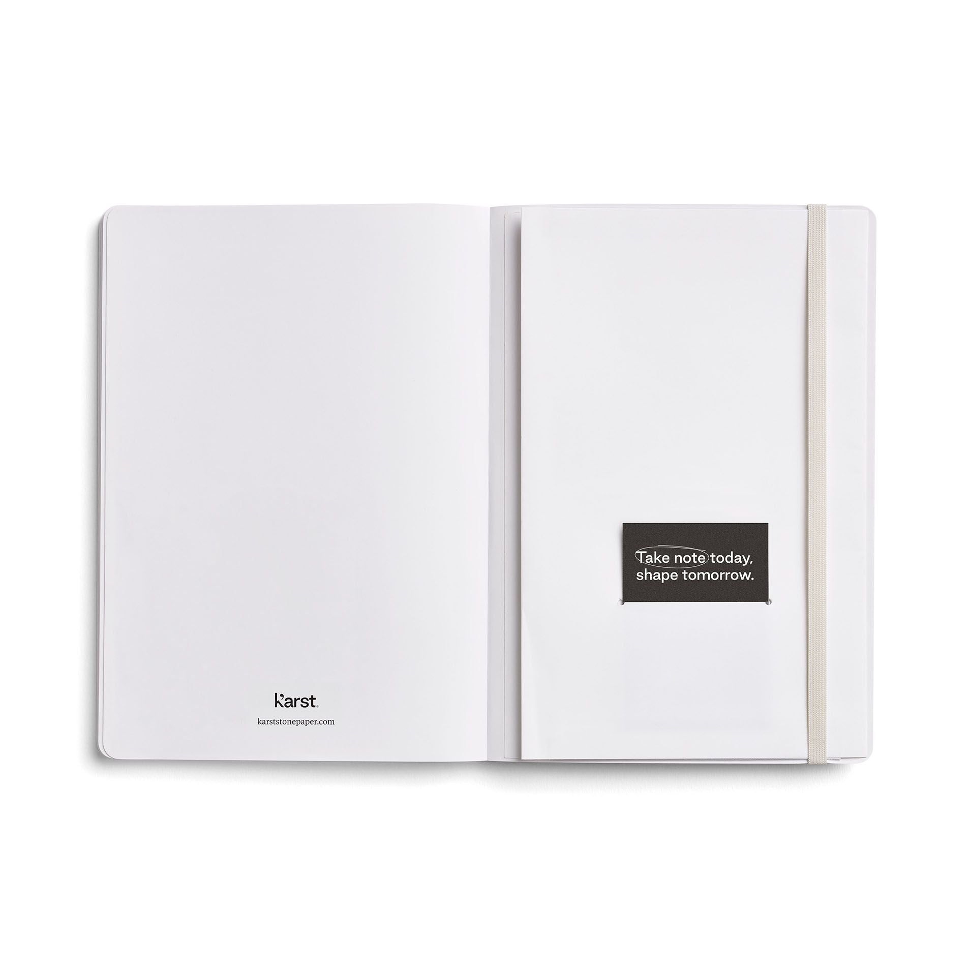Karst Notitieboek A5 Softcover - Navy (Blank) - Binnenkant met elastiek en opbergvak