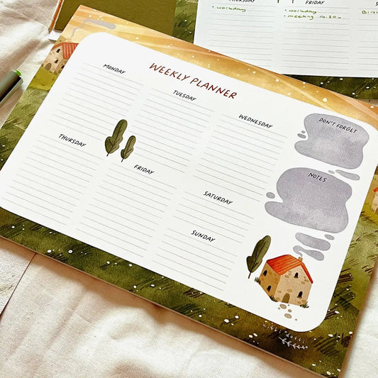 Nikki Dotti - Weekly deskplanner