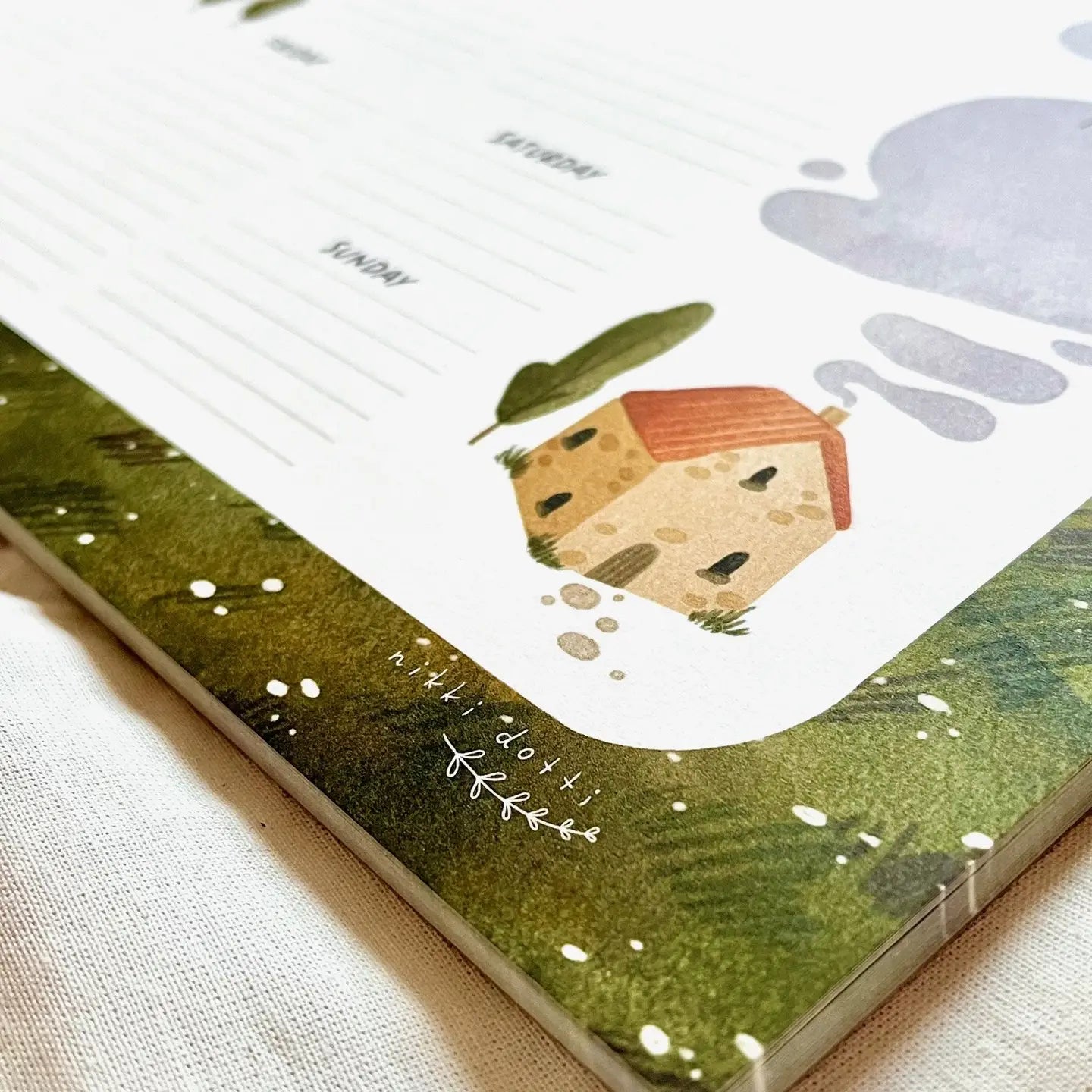 Nikki Dotti - Weekly deskplanner