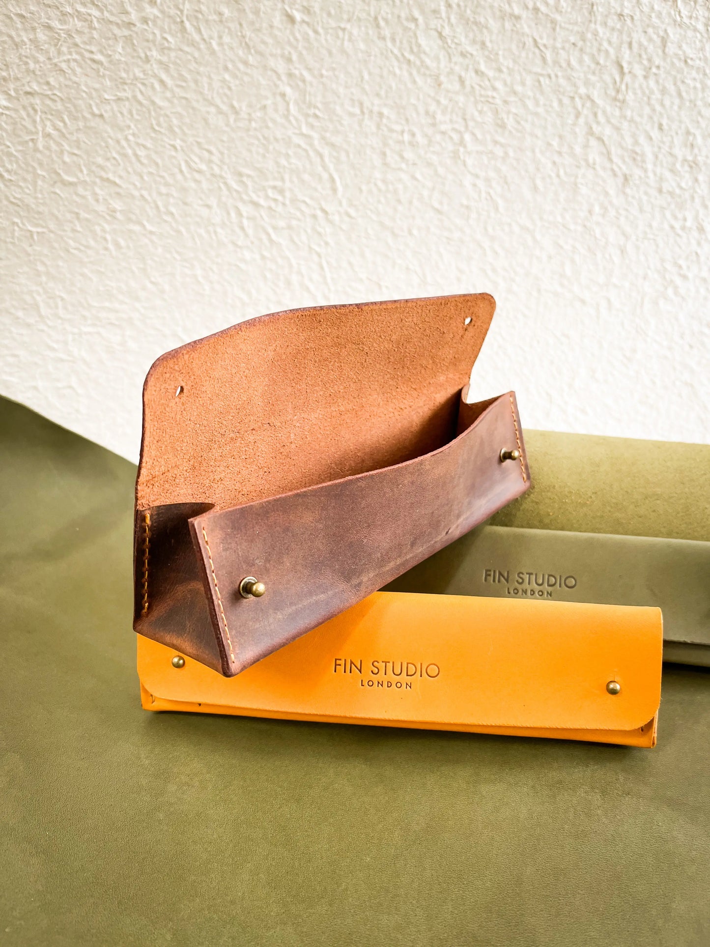 Fin Studio Leather Pouch - Light Green